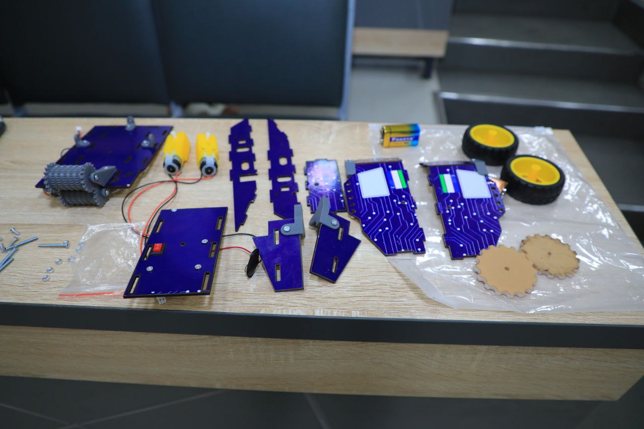 Toshkent arxitektura-qurilish universiteti Ginnes rekordi uchun robot yaratish bo‘yicha tayyorgarlikni boshladi